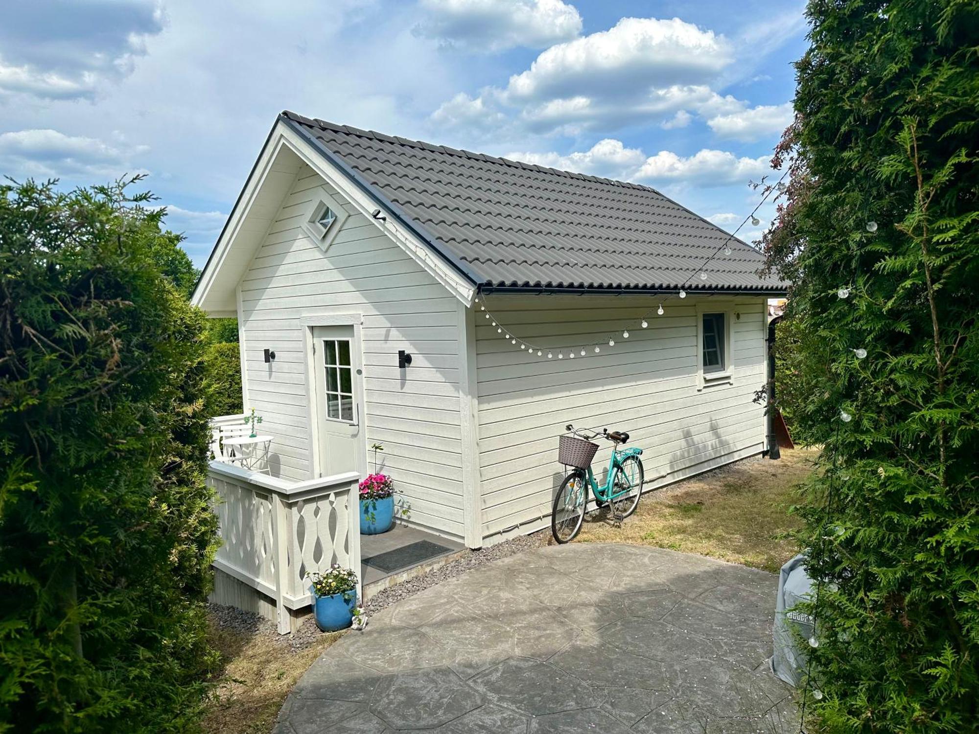 Pensionat Prinshoejden - Home Katrineholm Exterior photo